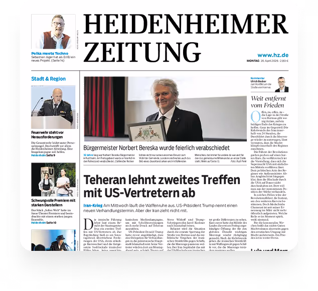 Titelseite der Heidenheimer Zeitung mit Bild von Bürgermeister Norbert Bereska bei Verabschiedung.