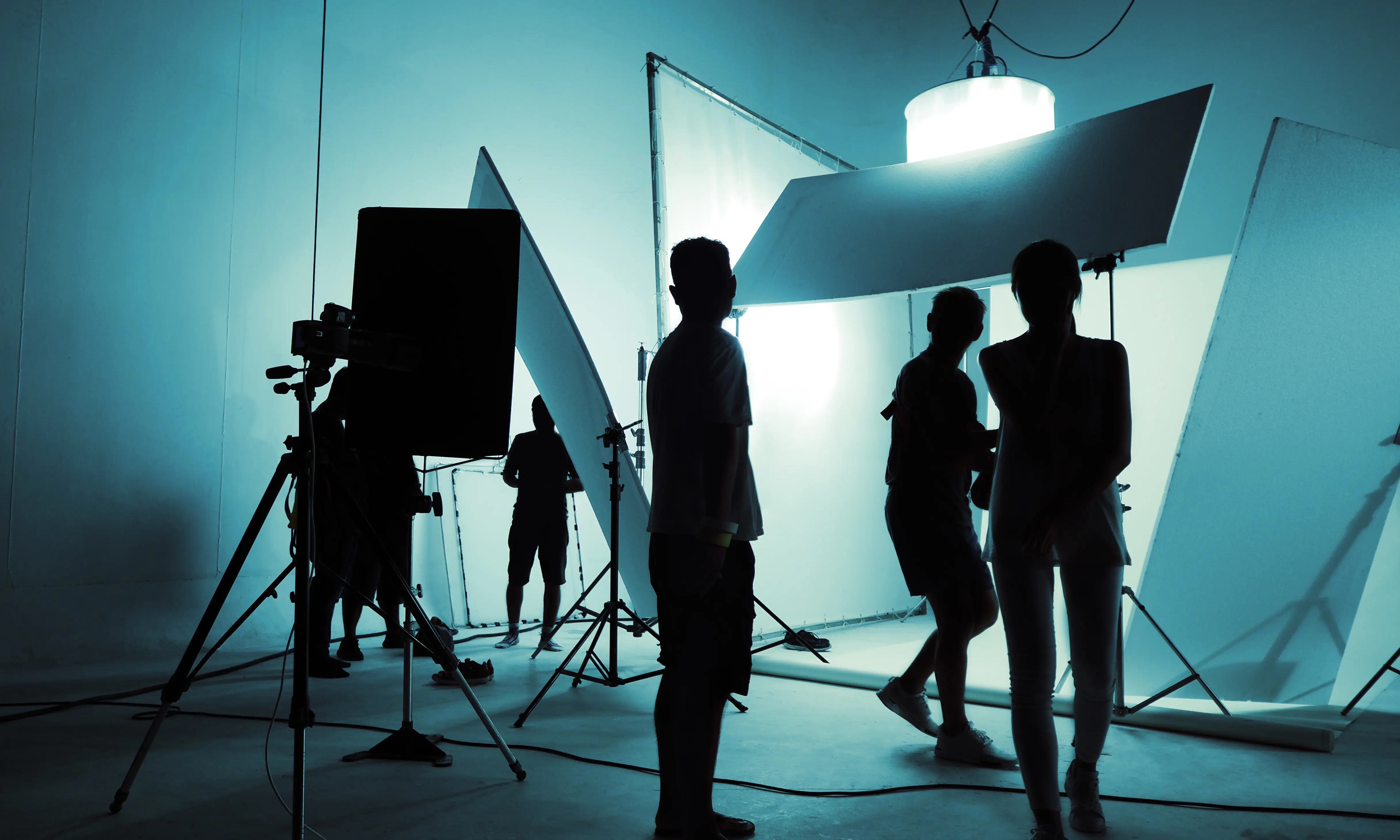 Critical Mistakes to Avoid When Hiring a Video Production Company
