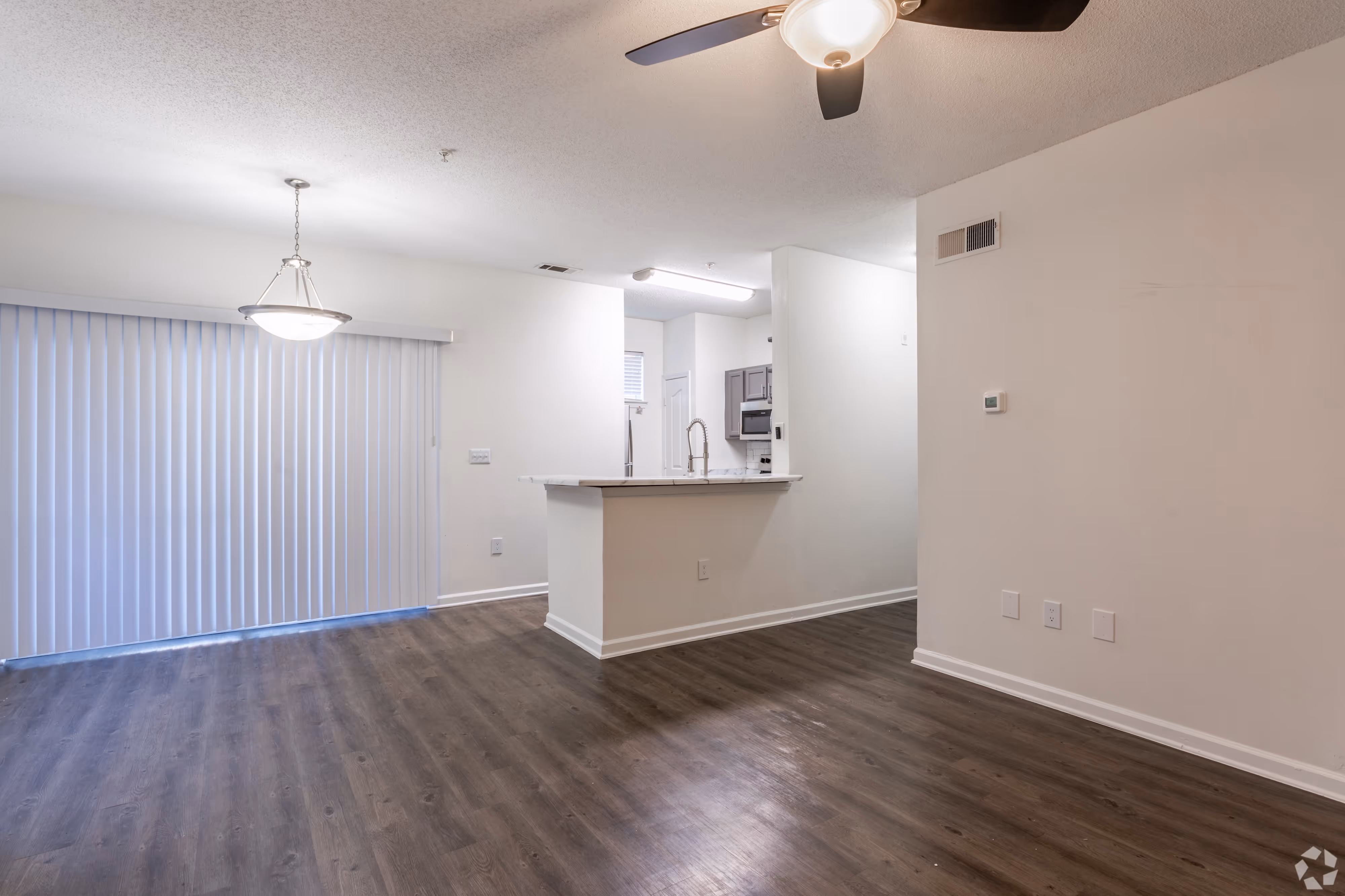 Living room view in to kitchen