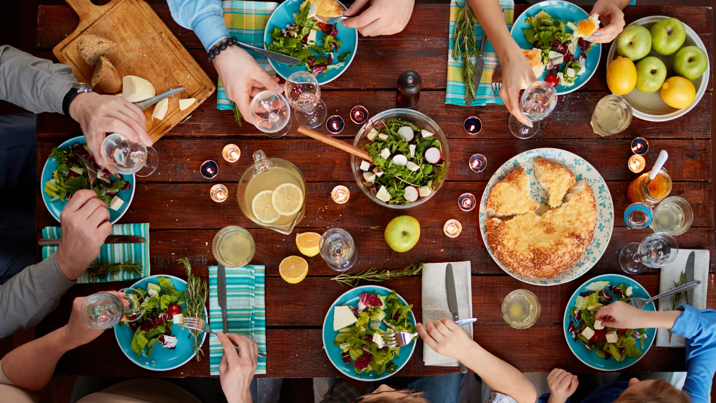 Deconstructed meal for family sharing