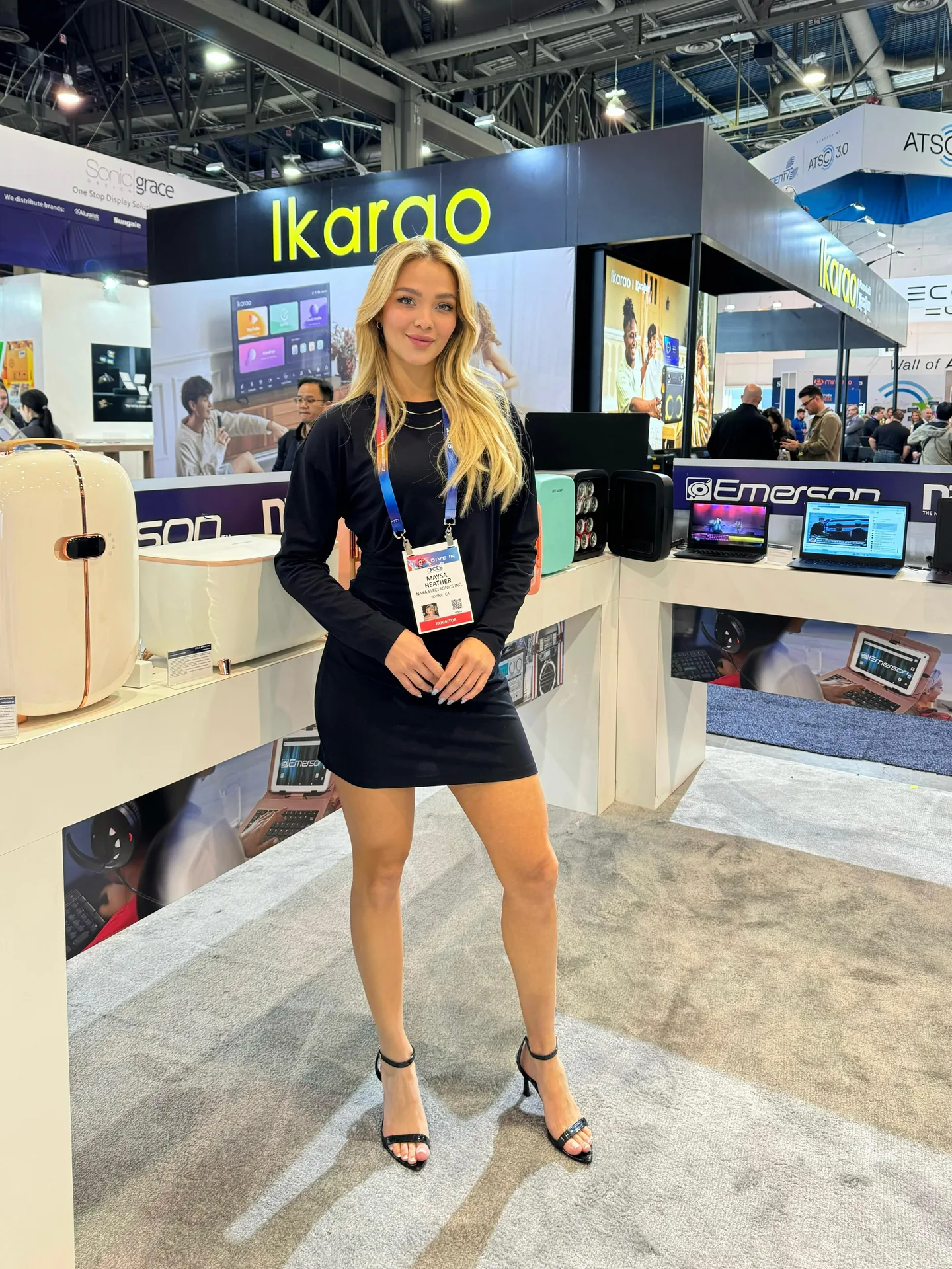 TLC Models trade show booth model at the Ikarao exhibit