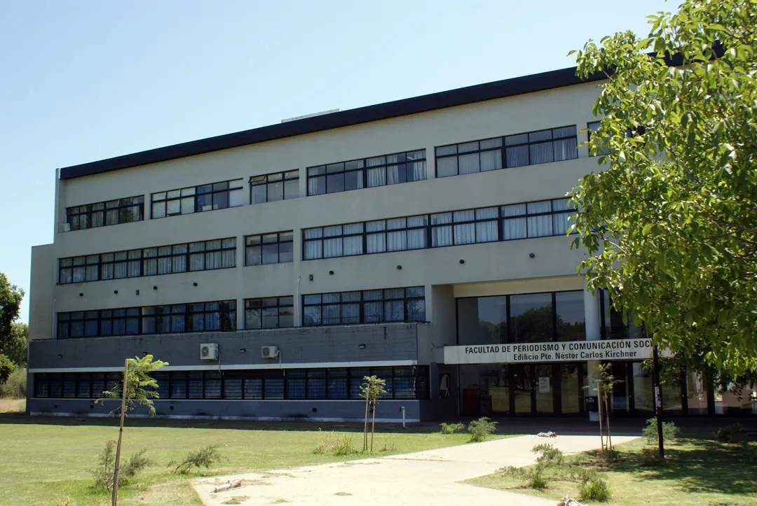 Facultad de Periodismo y Comunicación Social