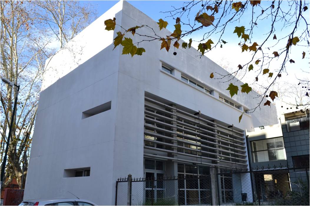 Biblioteca Colegio Nacional Rafael Hernández