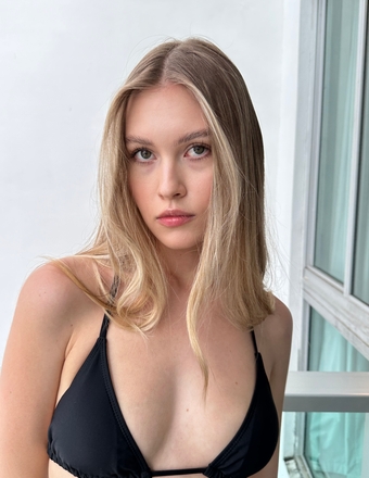 Anastasiia Yelizarova