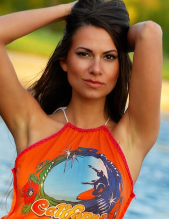 Yvonne R