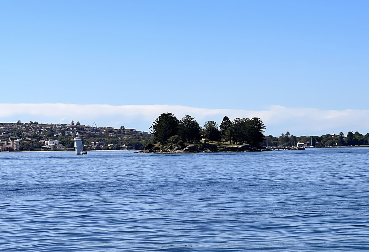 shark island sydney harbor