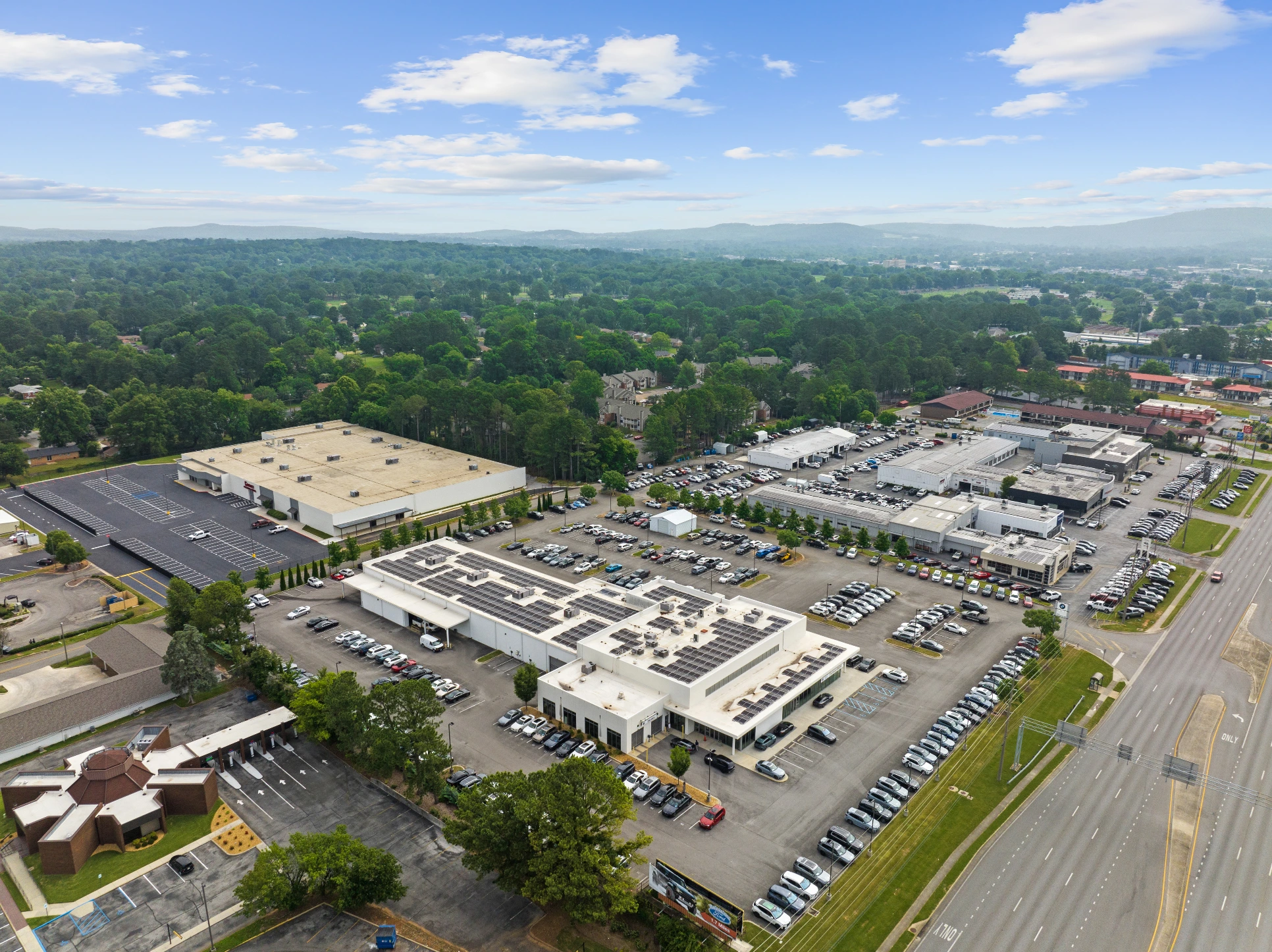 Aerial view of the Century Collision Centery campus.