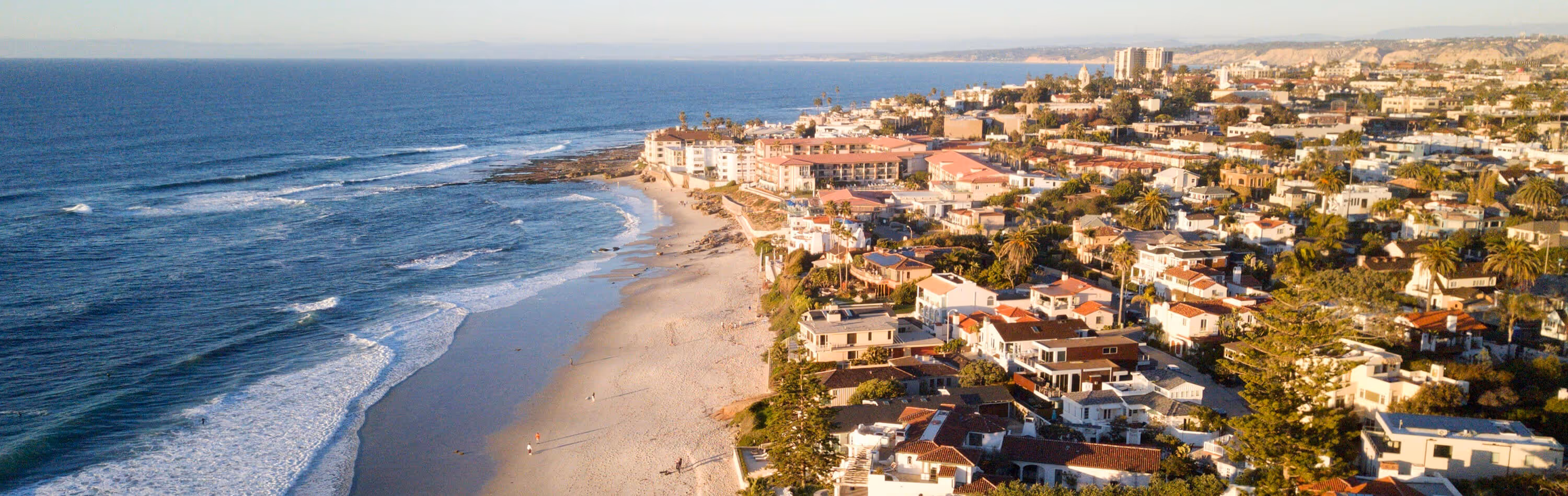 La Jolla coastline with oceanfront homes along shoreline