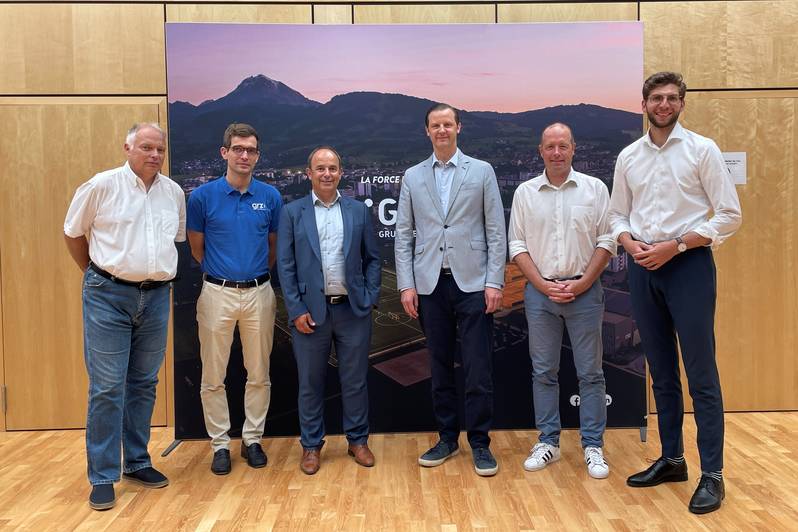 Ernst Adler (COO GRZ Technologies SA), Dr. Noris Gallandat (CEO GRZ Technologies SA), Claude Thürler (CEO Gruyère Energie SA), Robin von Plettenberg (CEO H-TEC SYSTEMS), Dr. Patrick Sudan (Director Gruyère Hydrogen Power SA) und Alexander Detke (Sales Mana