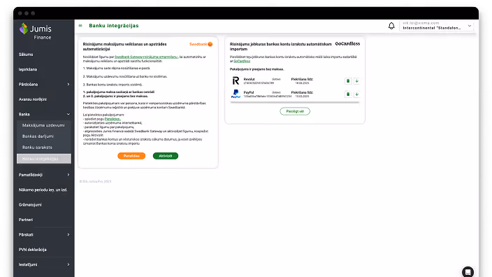 The bank integration settings interface in the Jumis Finance platform, shown in Latvian.