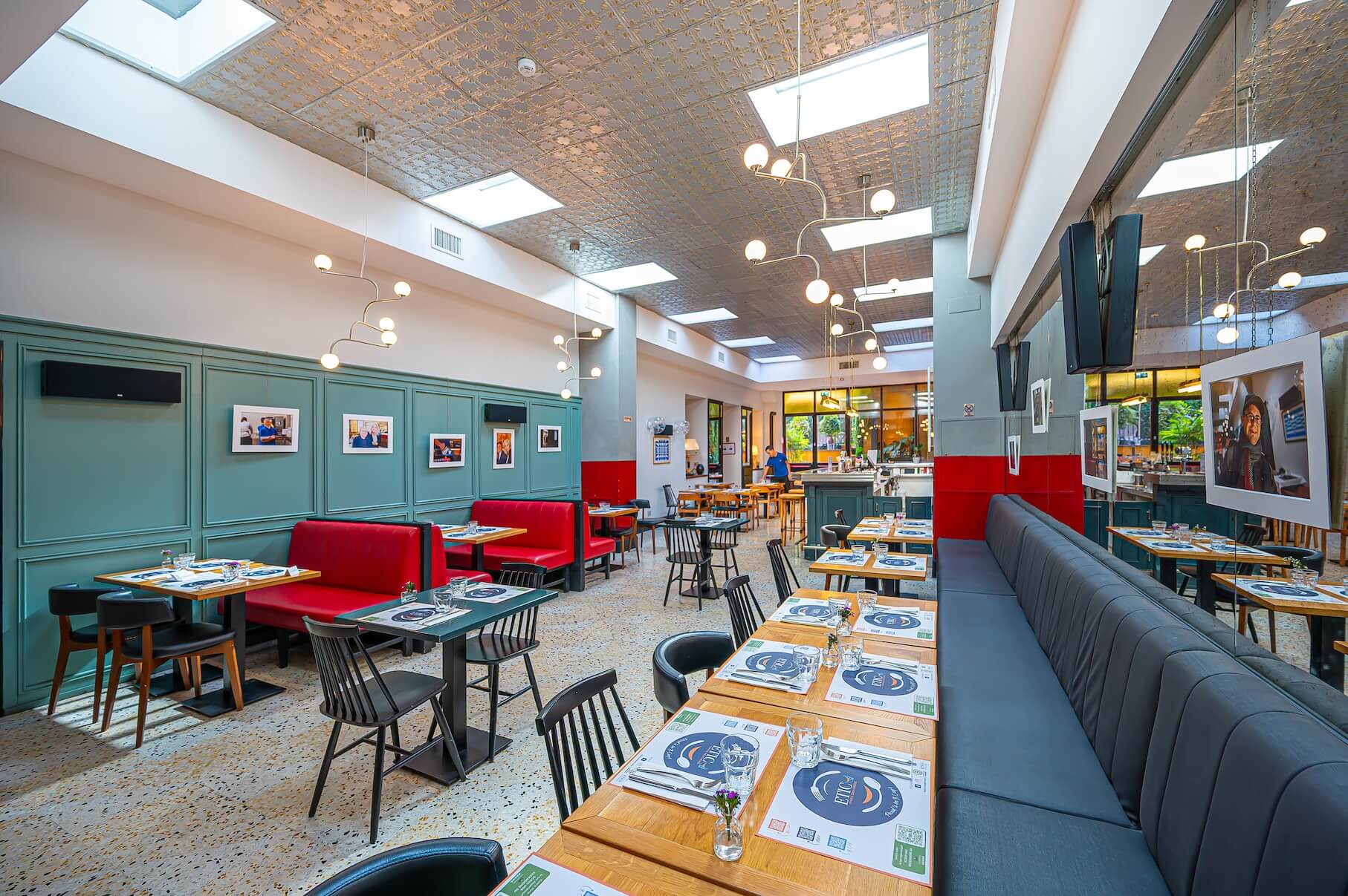 Restaurant diner