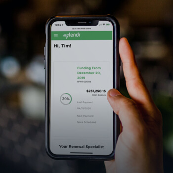 lendr-accelerates-app-dev-vcard