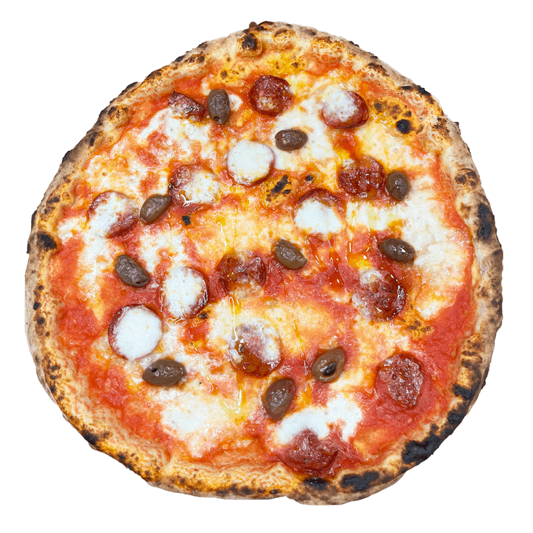 SALAME PICCANTE  Pizza artesanal con fior di latte, salami picante y olivas negras en La Spiga El Masnou