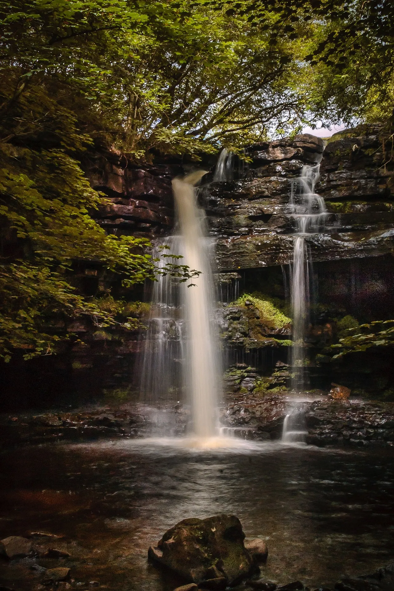 Gibsons Cave waterfall in Teesdale