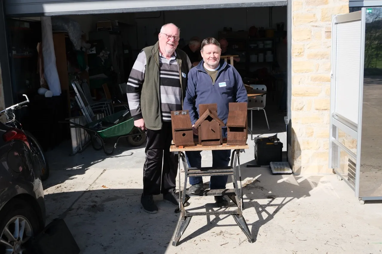 making bird boxes