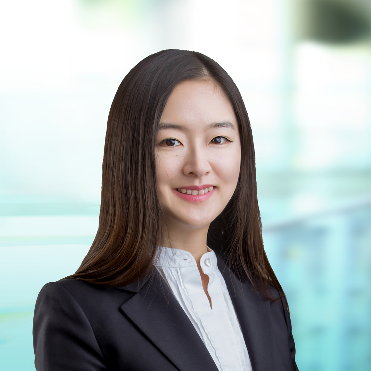 Yvonne Dong