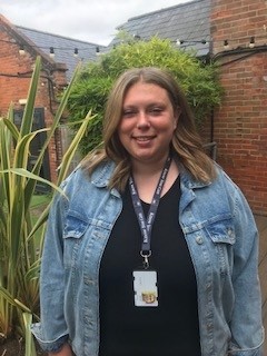 hannah-ipes-customer