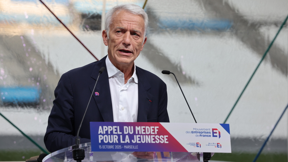 La CNJE sur scène au Stade Vélodrome avec Patrick Martin : "la jeunesse n'a pas besoin de promesses, elle a besoin d'opportunités"