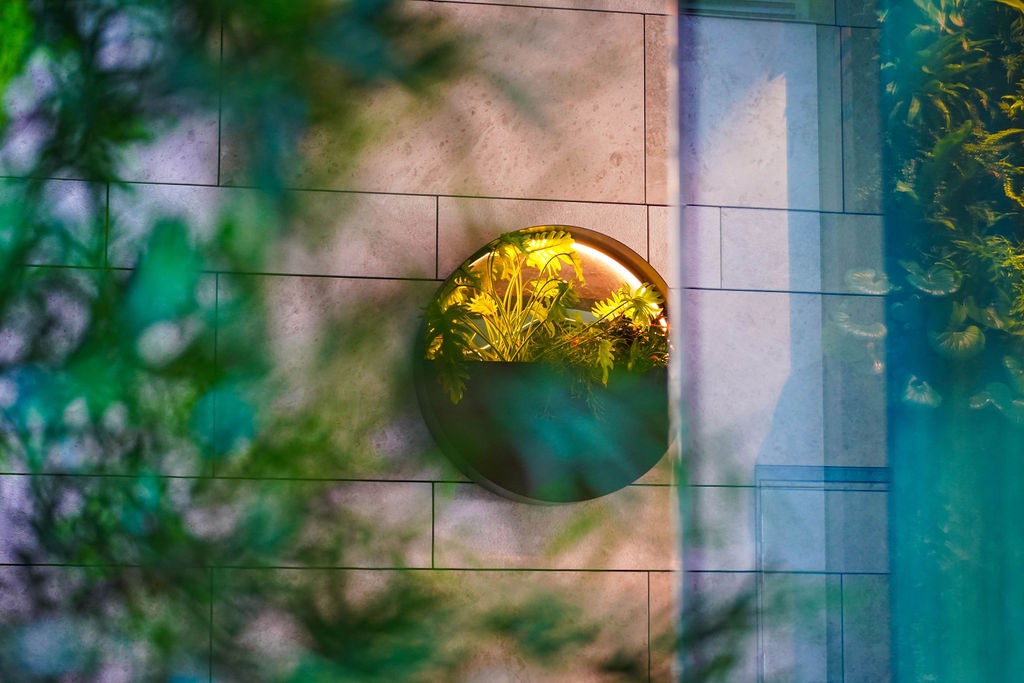 Circular wall planter detail at Hotel Grand Chancellor Auckland