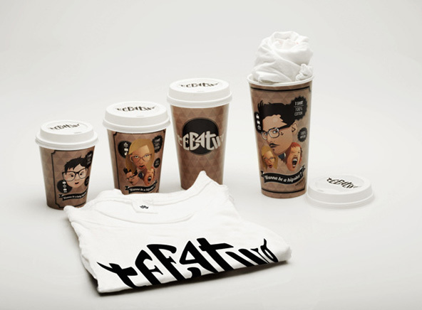 Coffee cup or packaging clothes, you will get tissue paper with you.