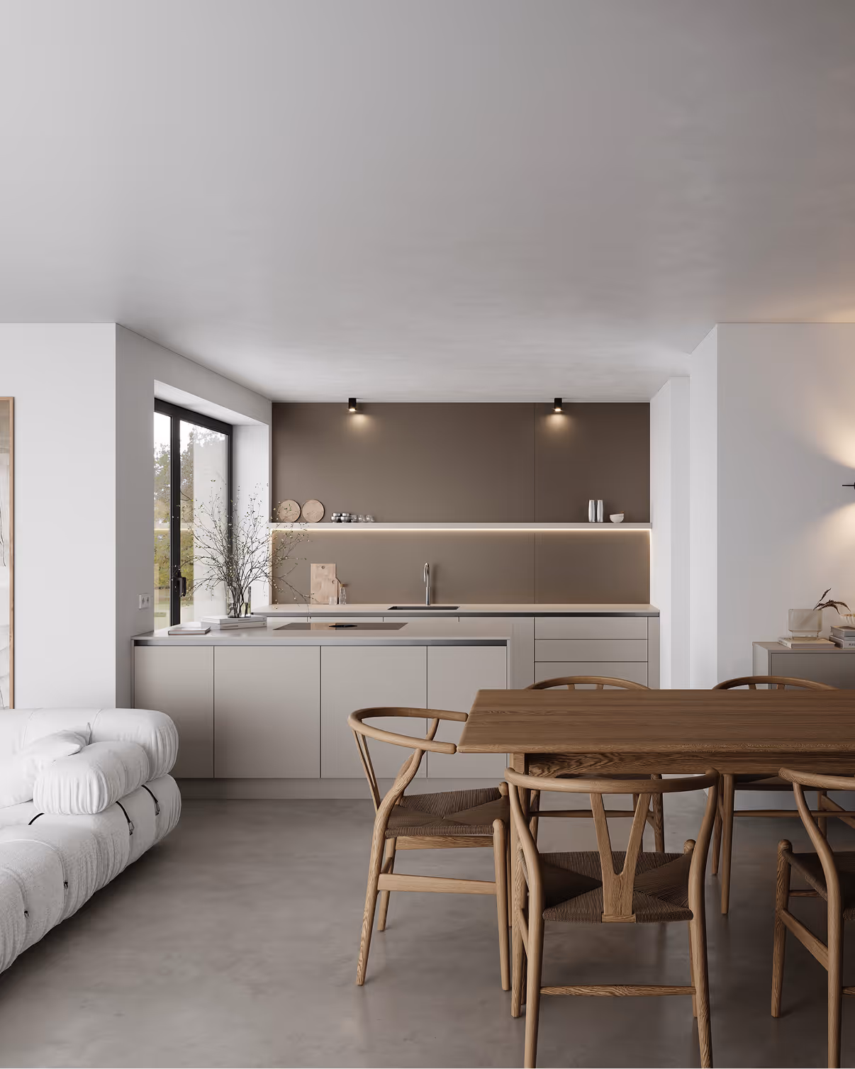 Moderner offener Küchen- und Essbereich mit Holztisch, Stühlen und minimalistischem Küchendesign.