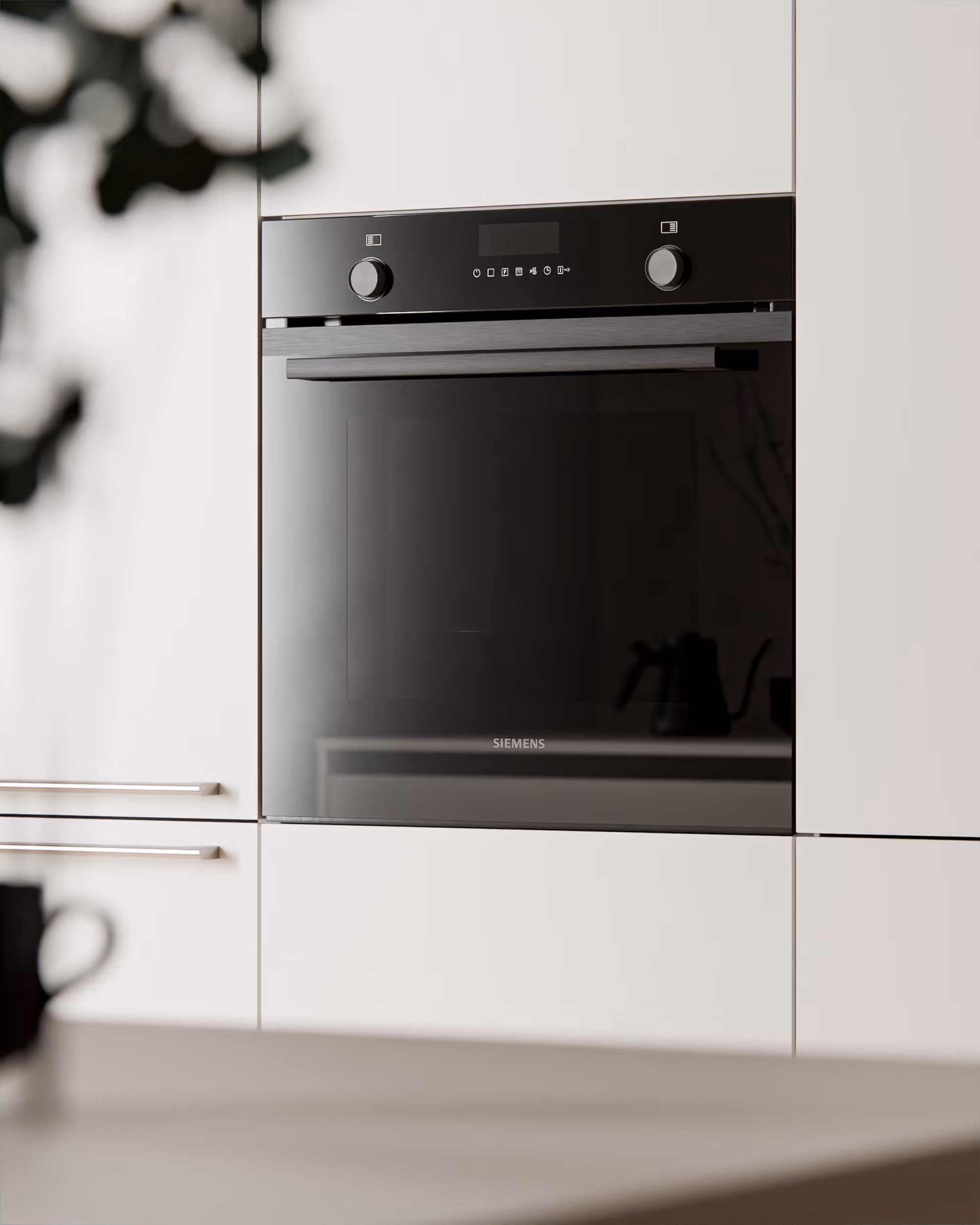 Schwarzer Siemens Backofen eingebaut in weiße Küchenmöbel mit Bedienknöpfen oben.