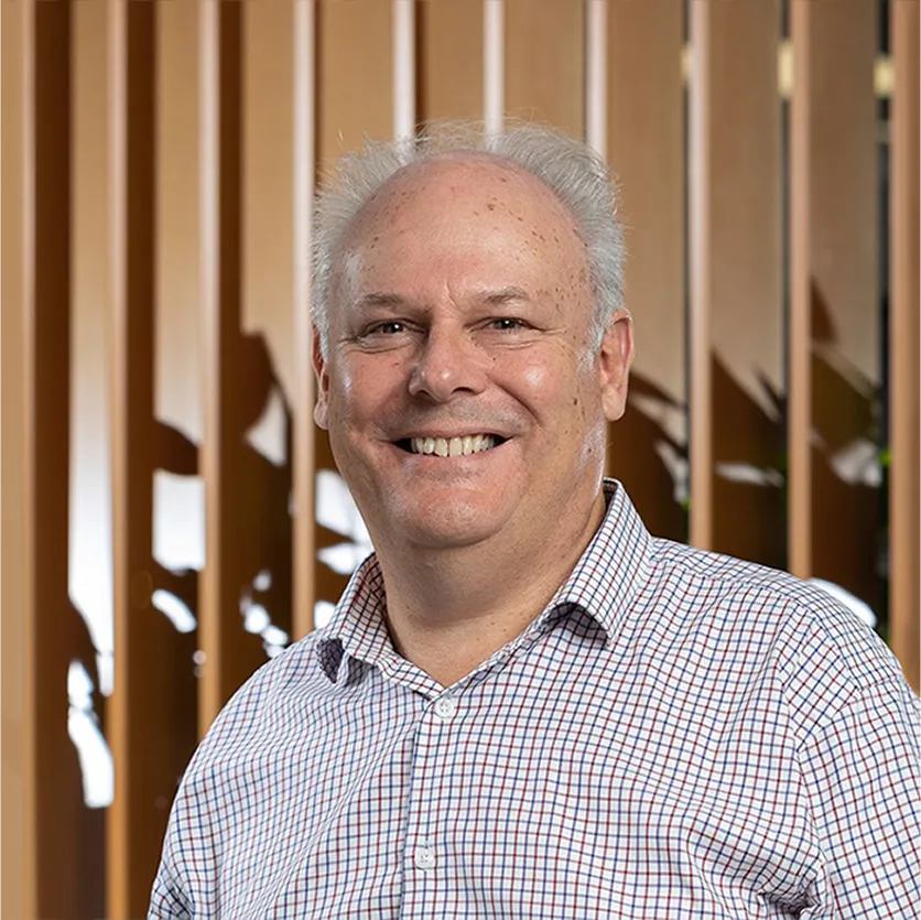 Bruce Eaddy, Accountant