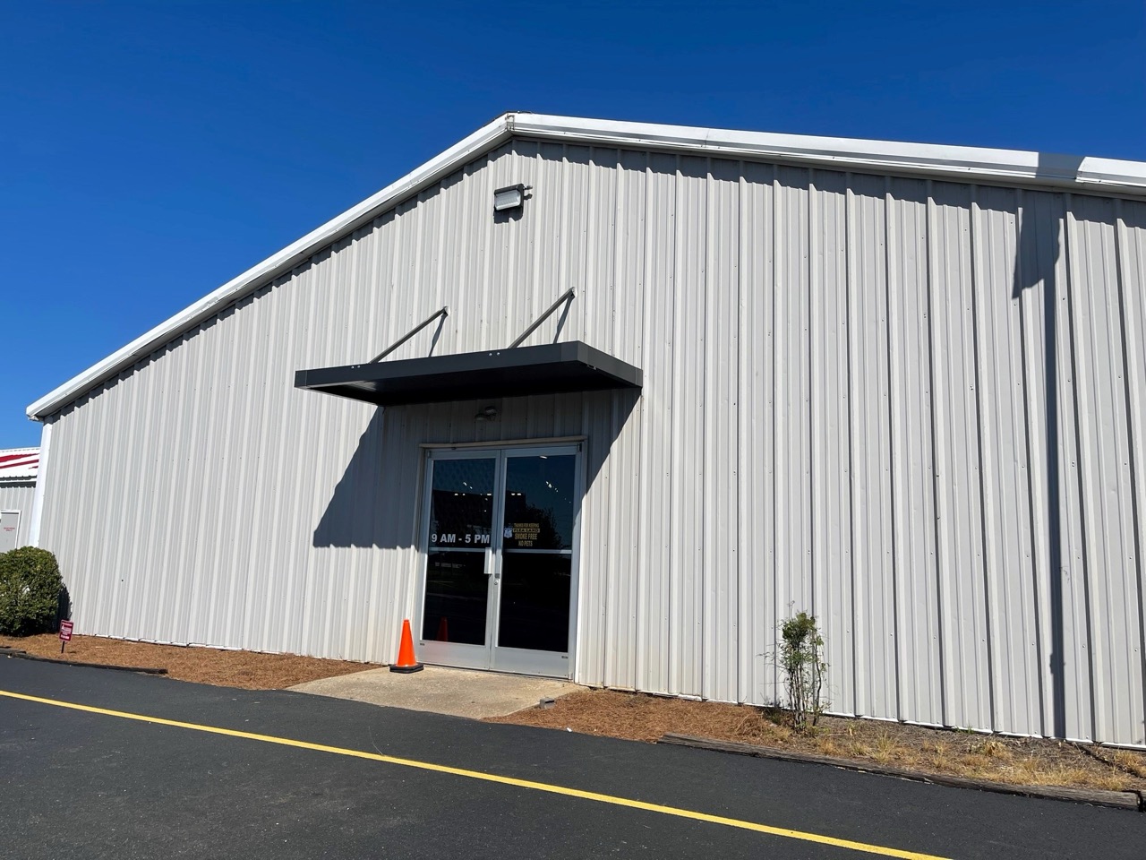 Flea Land Overhead Entrance Cover