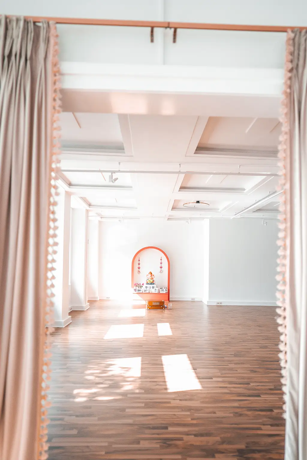 Jivamukti Yoga Studio Düsseldorf – Kursplan