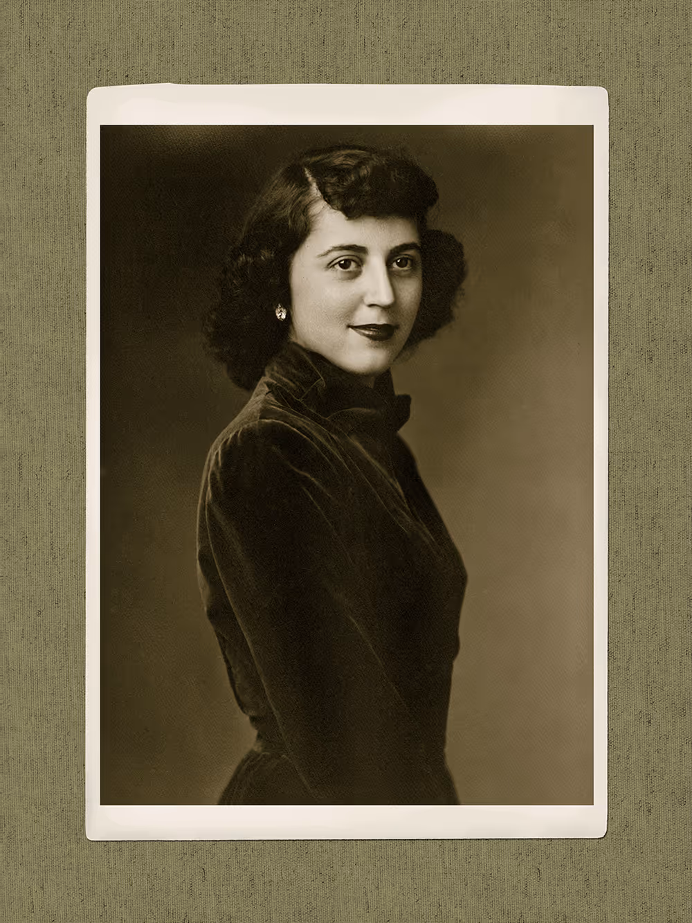 black and white portrait of a woman