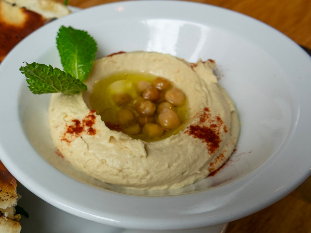 bowl of hummus