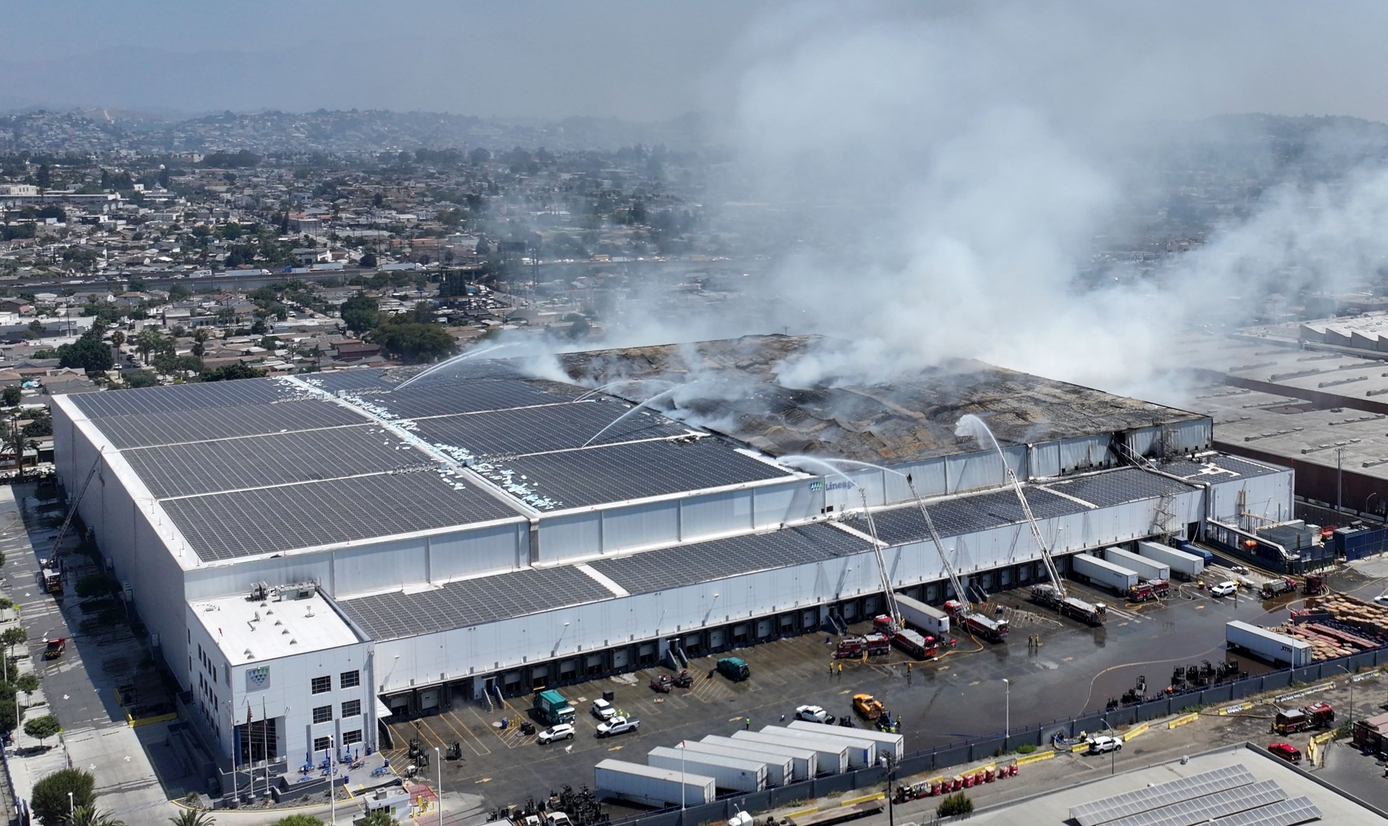 What we know about the solar array at the center of Boyle Heights fire –  Daily News