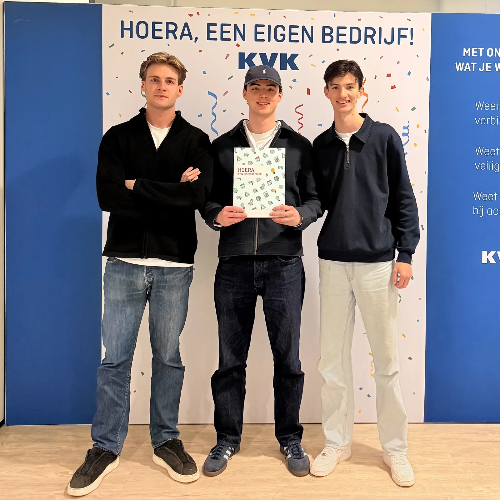 Branco, Ties en Matthijs bij de KVK op de dag dat ze bebr.studio inschreven