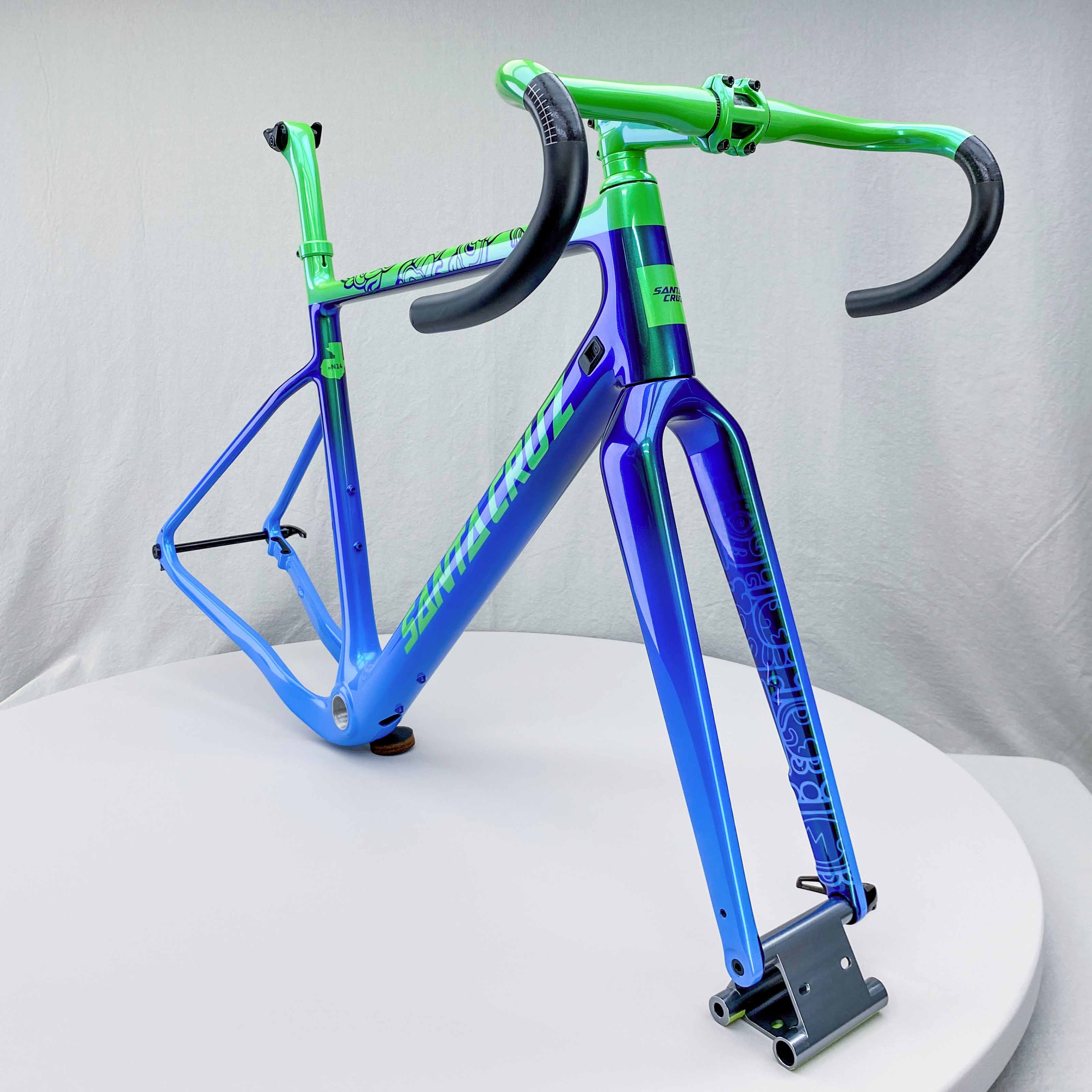 2022 N9 Santa Cruz Stigmata