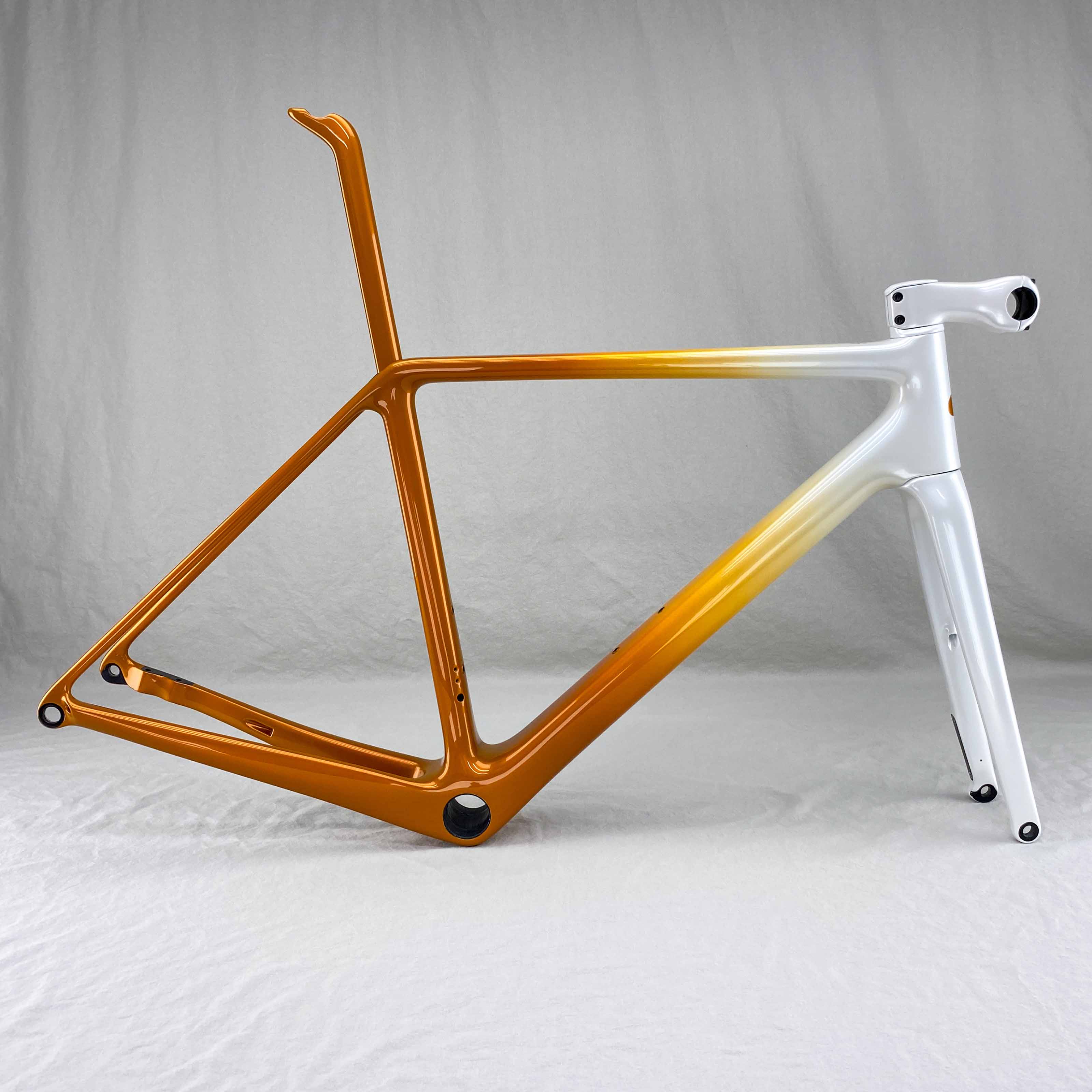 2022 N3 Cervelo R5