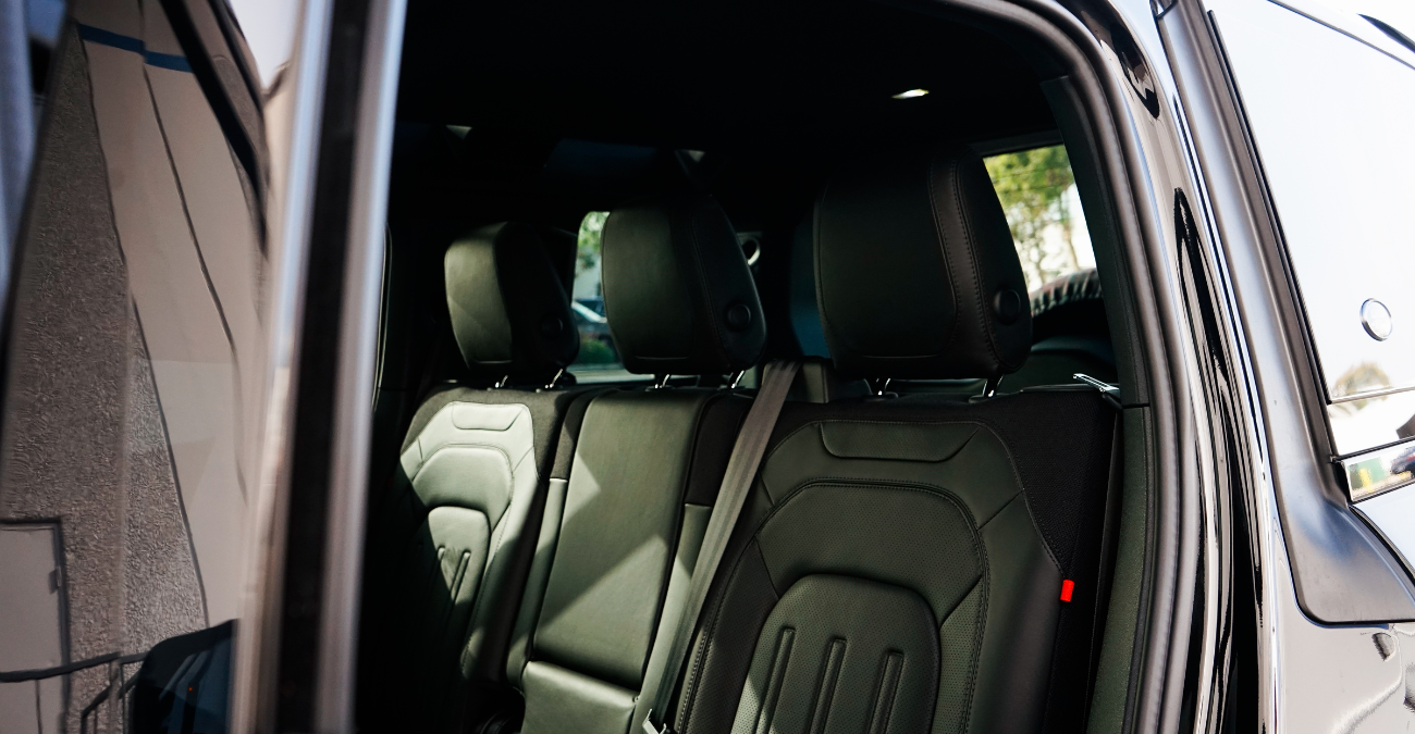 2024 Land Rover Defender X Black side view Los Angeles