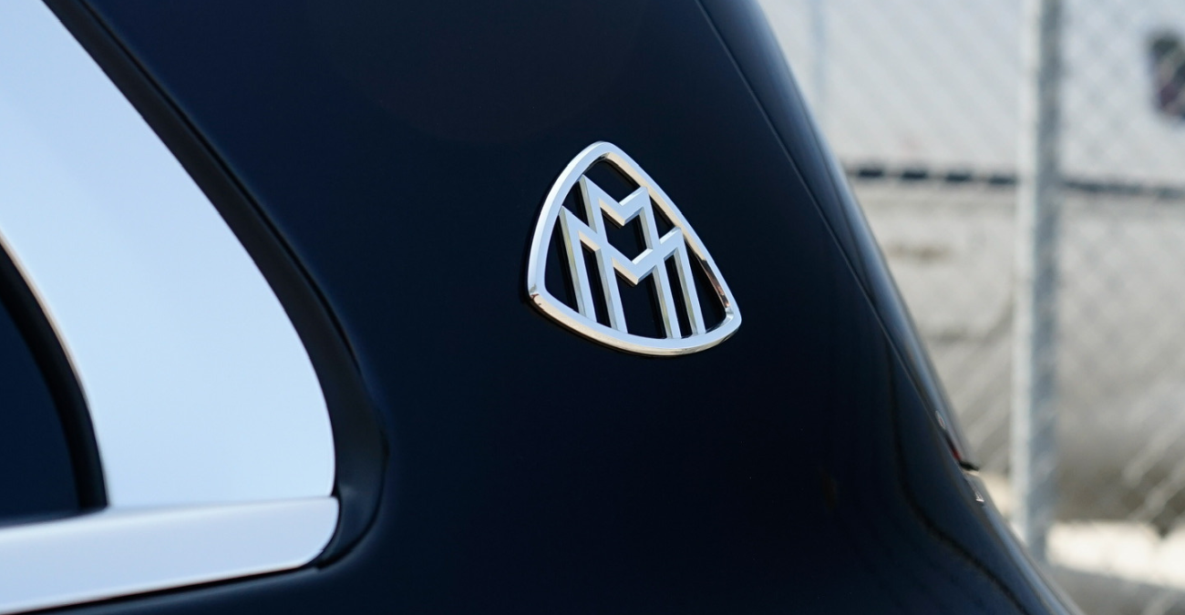 Mercedes-Benz Maybach GLS600 Two Tone Black and Silver brake caliper detail Pacific Coast Highway