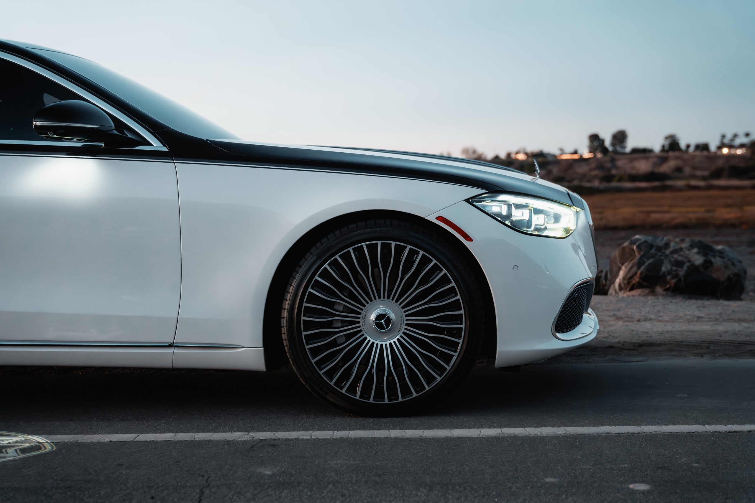 2022 Mercedes-Benz Maybach S580 front three-quarter Two Tone Black and White SoCal