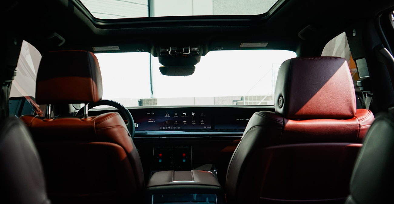 Cadillac Escalade ESV steering wheel and dash Black interior Los Angeles