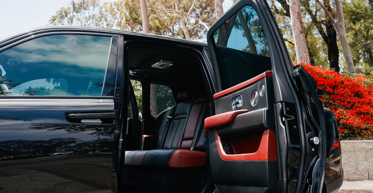 2020 Rolls Royce Cullinan wheel detail luxury vehicle OC