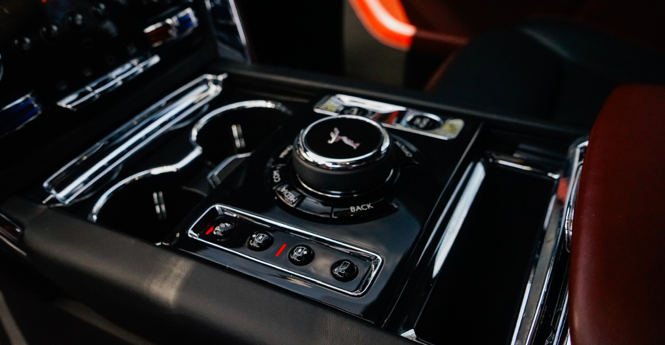 Rolls Royce Cullinan side profile Black luxury SUV San Diego rental