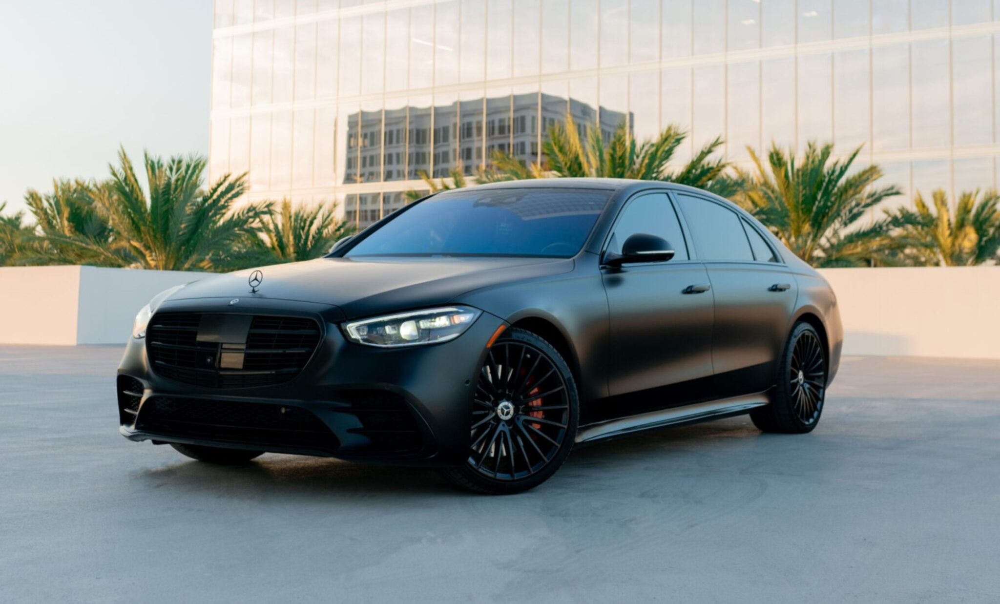 2023 Mercedes-Benz S580 luxury sedan for hire in Newport Beach