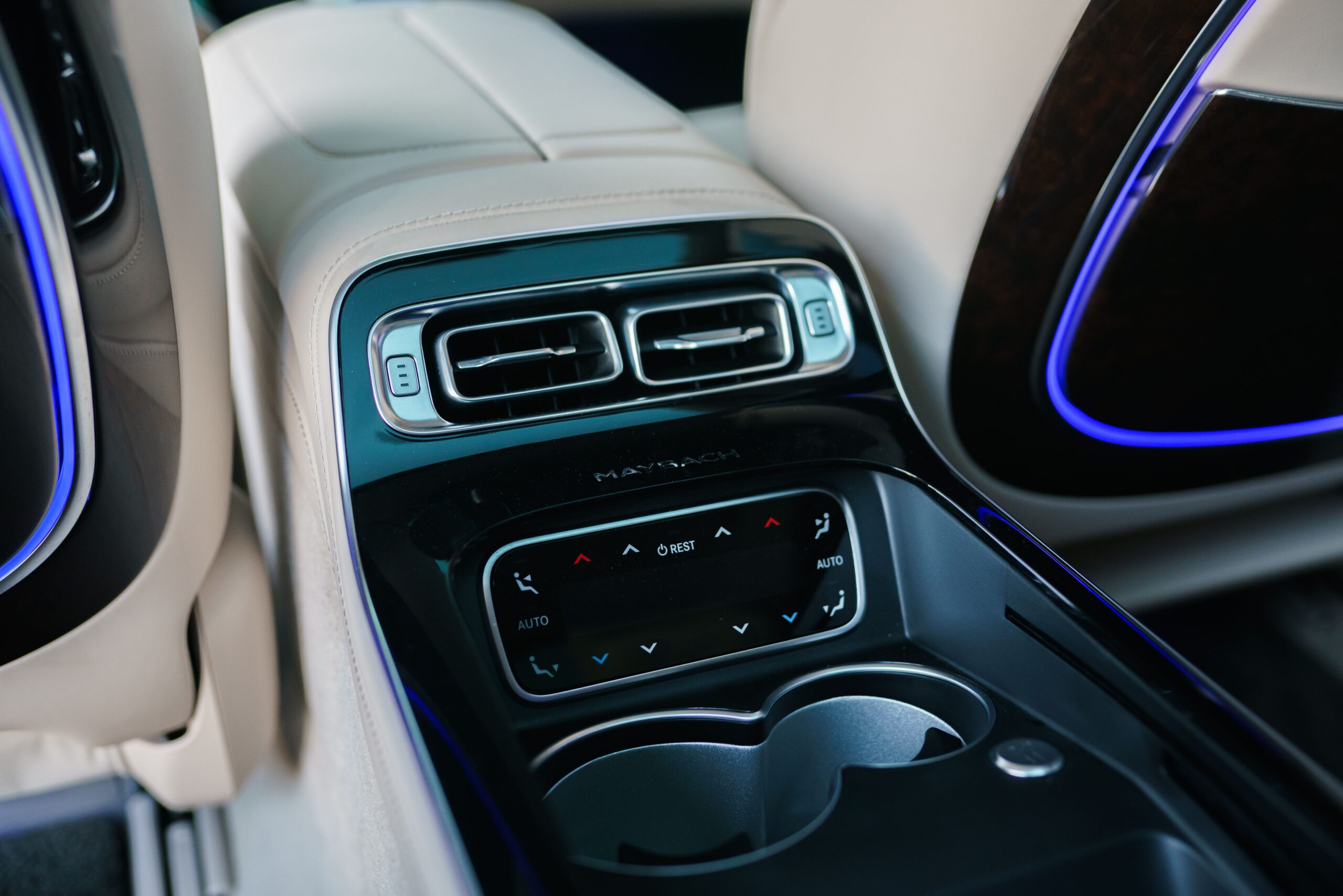 Mercedes-Benz Maybach S580 Black trunk view luxury rental Pacific Coast Highway exotic rental