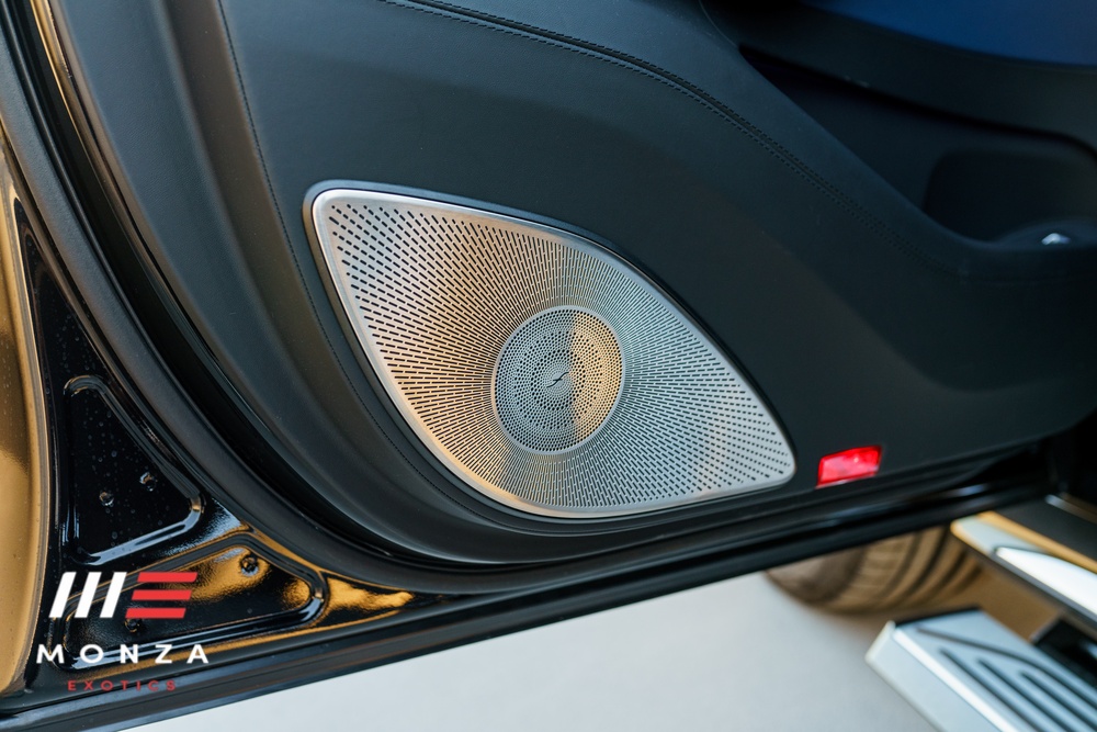 2026 Mercedes-Benz Maybach GLS 600 2026 headlight detail Black Beverly Hills