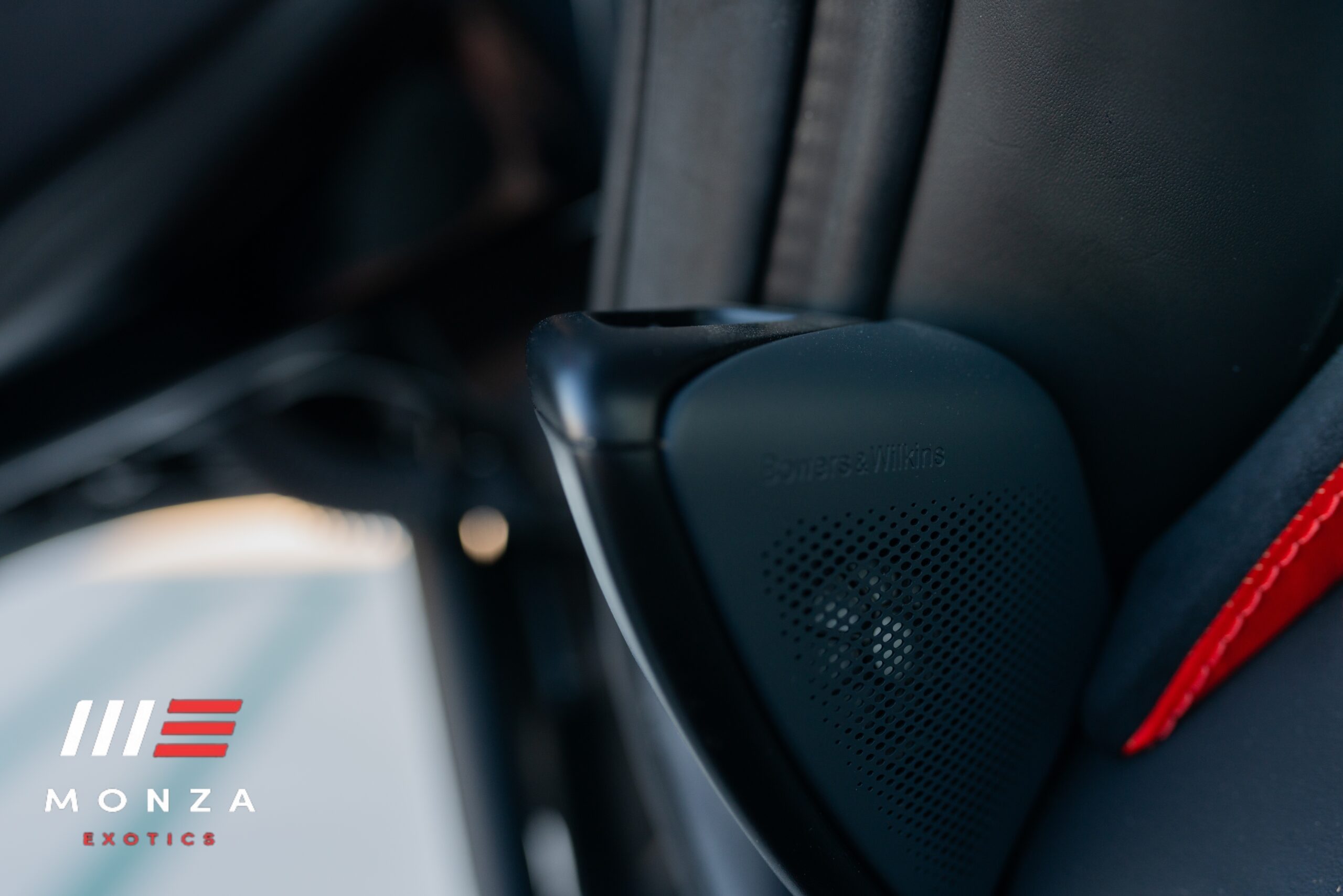 McLaren 720S Spyder Black / Red interior cabin Newport Beach