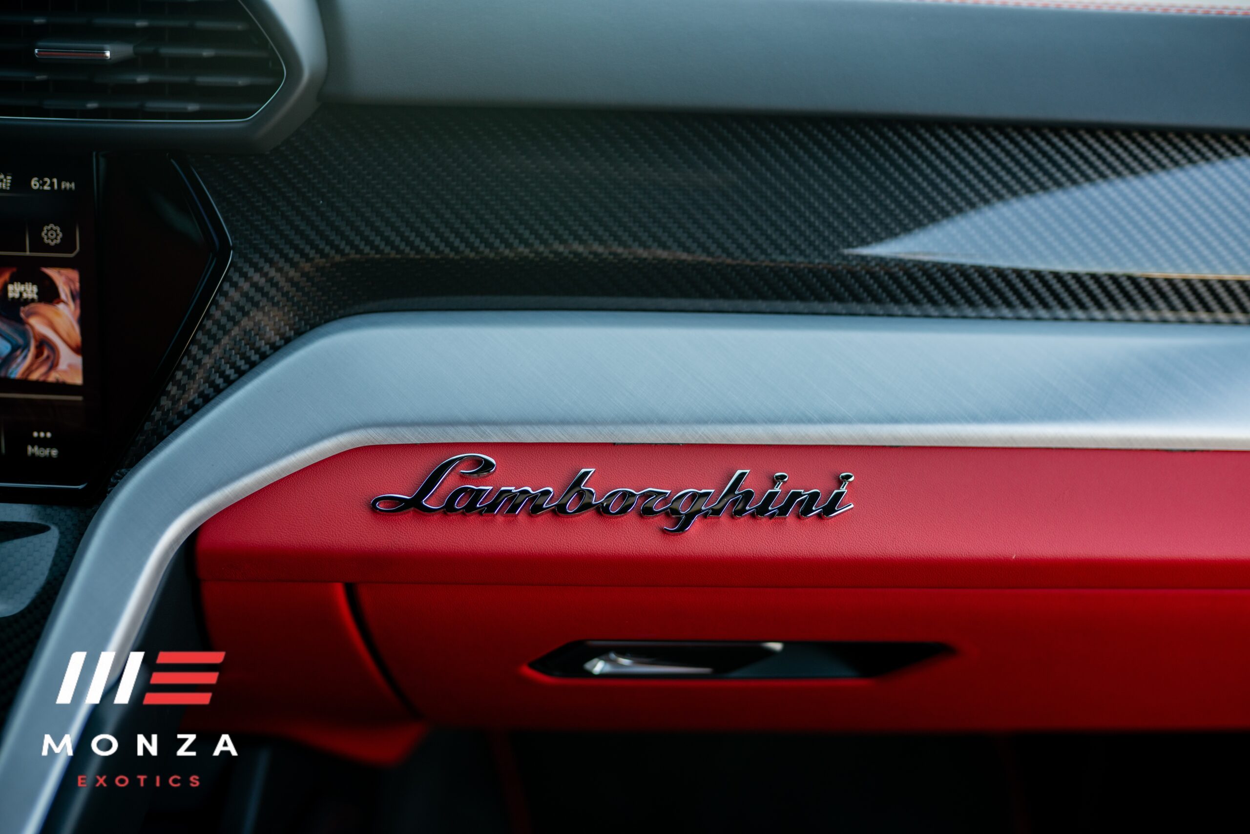 Lamborghini Urus Widebody side profile Black luxury SUV OC