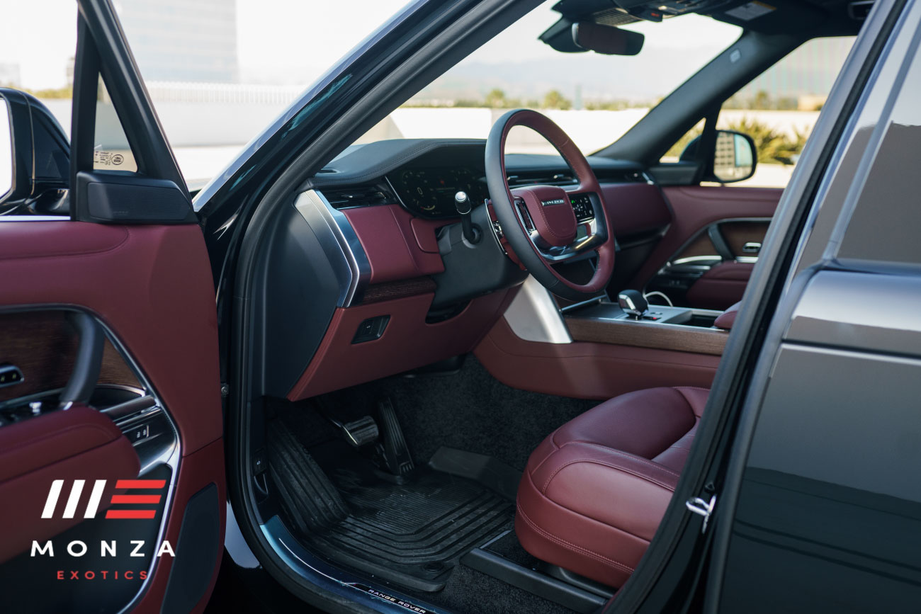 2025 Land Rover Range Rover P400 SE headlight detail Black Beverly Hills