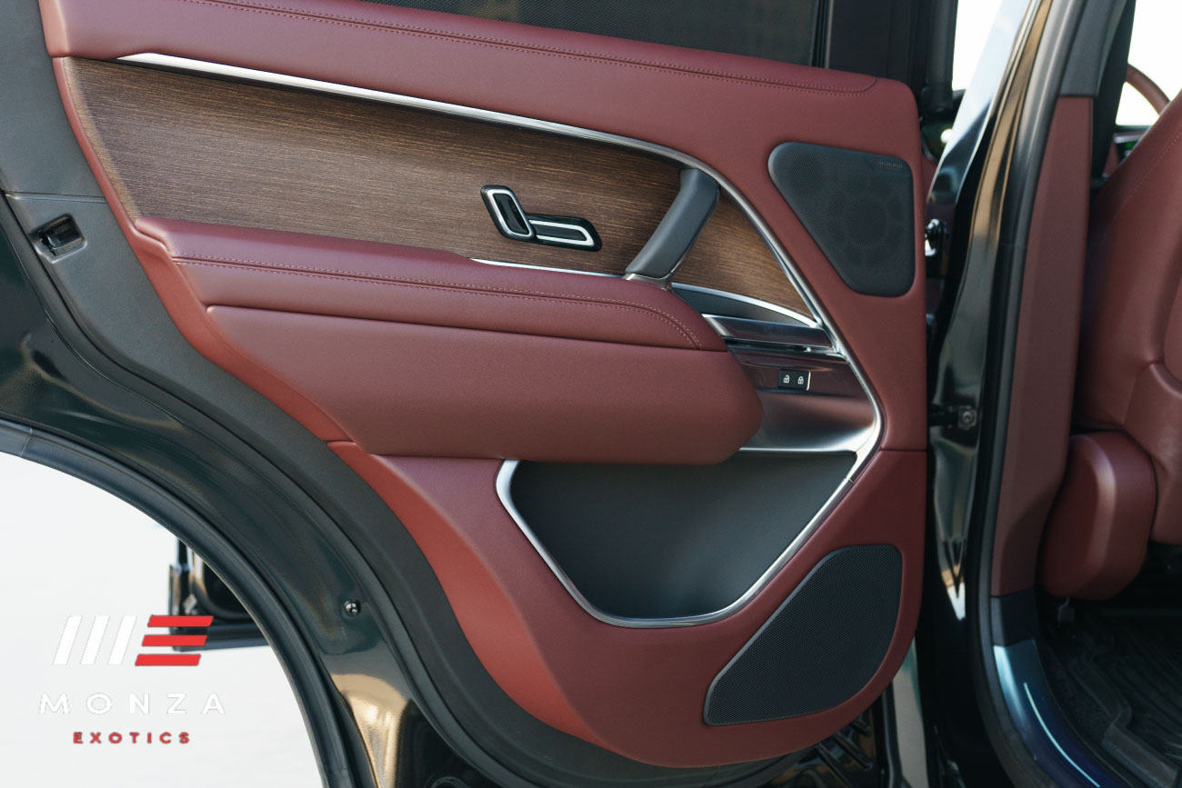 Land Rover Range Rover P400 SE Black brake caliper detail Pacific Coast Highway