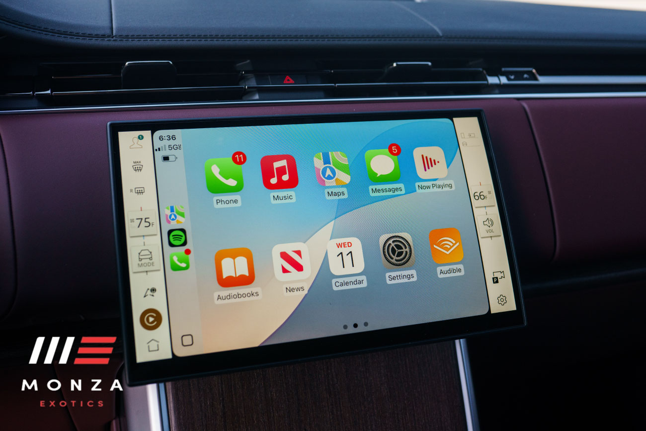 Land Rover Range Rover P400 SE Black at dusk Orange County