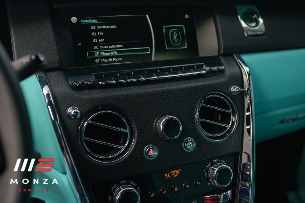 2024 Rolls-Royce Cullinan badge detail luxury SUV OC